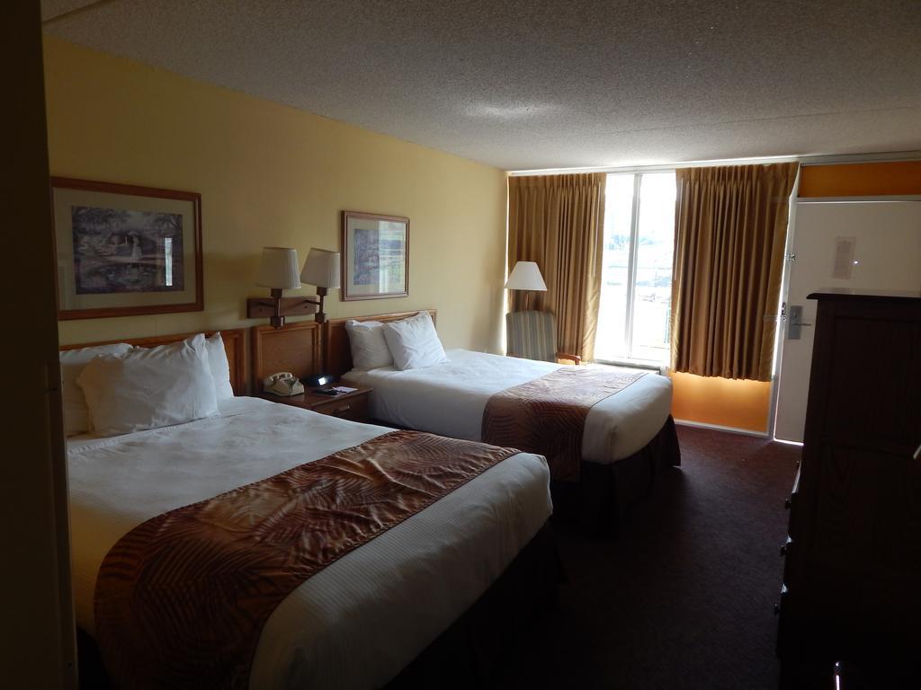 Ramada Branson Hotel And Resort Room photo