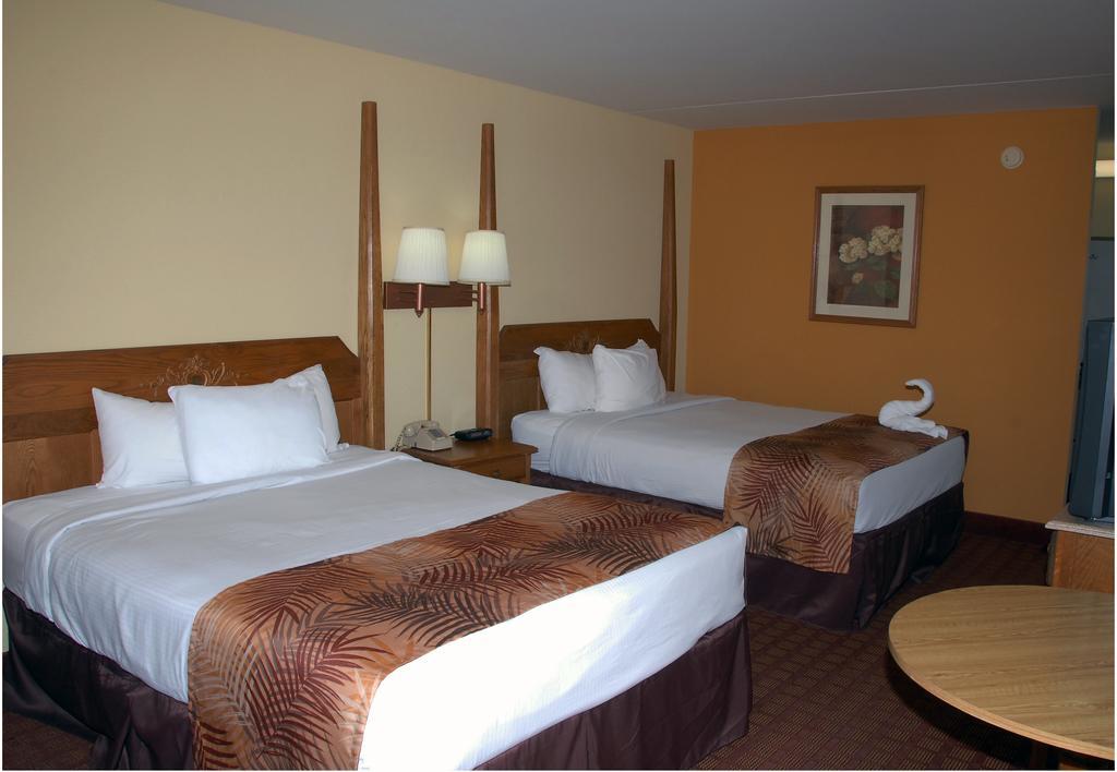 Ramada Branson Hotel And Resort Room photo